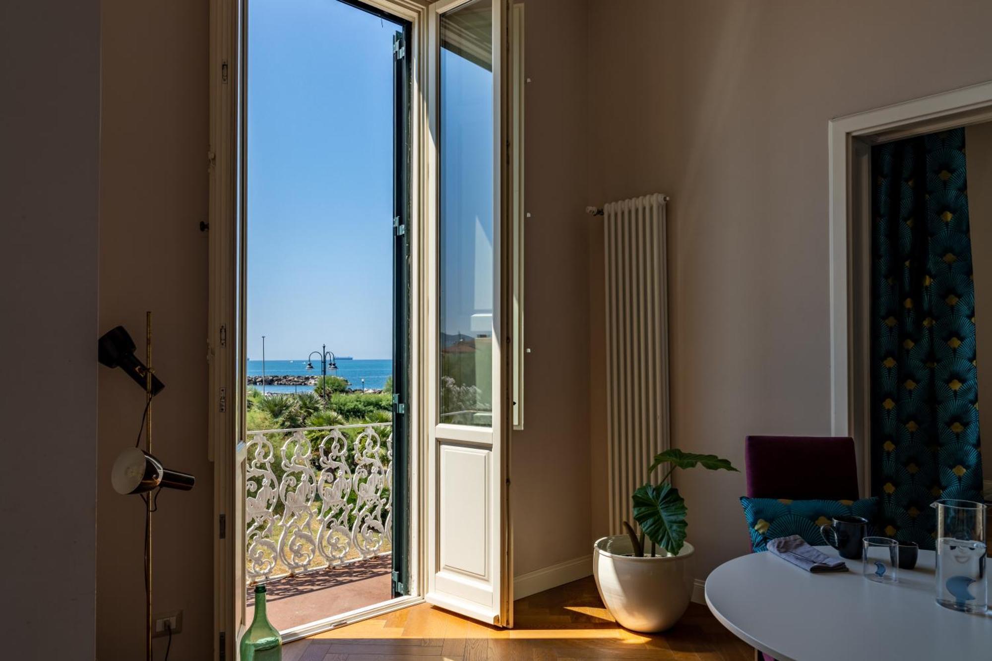 Acquaviva Apartments Livorno Bagian luar foto
