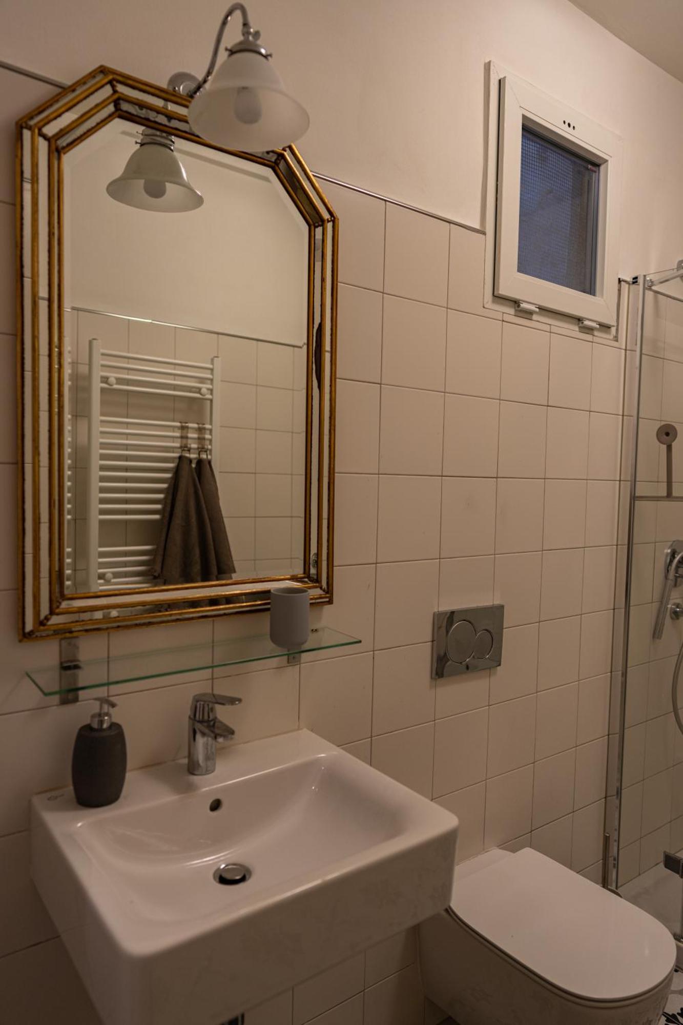 Acquaviva Apartments Livorno Bagian luar foto
